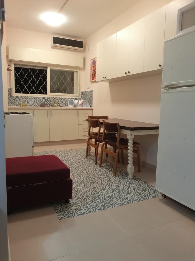 3 Stairs Only To Cozy Flat On Hillel St Apartamento Haifa Exterior foto