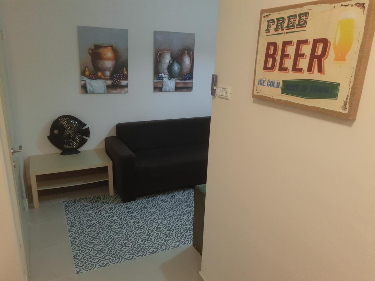 3 Stairs Only To Cozy Flat On Hillel St Apartamento Haifa Exterior foto