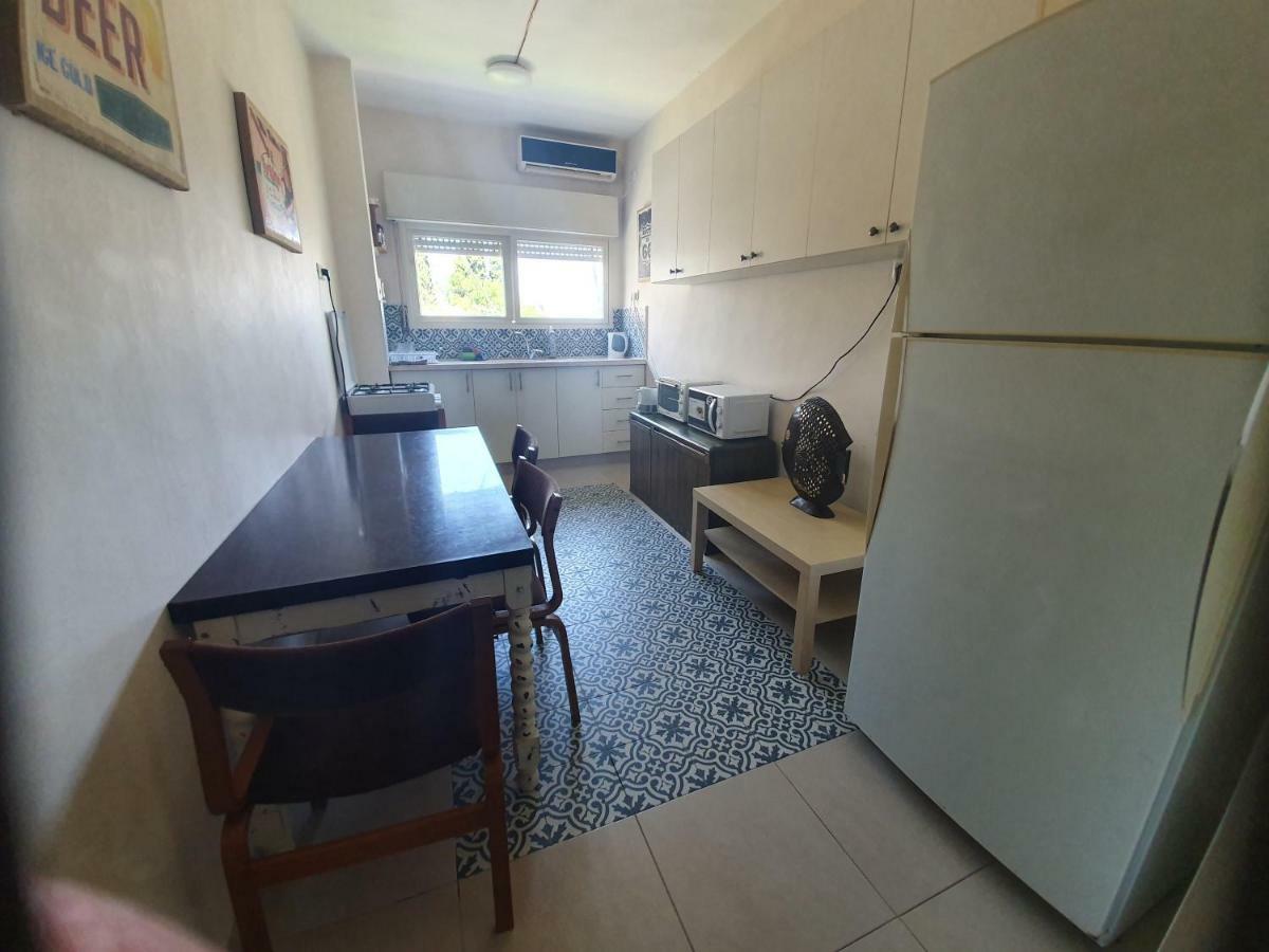 3 Stairs Only To Cozy Flat On Hillel St Apartamento Haifa Exterior foto
