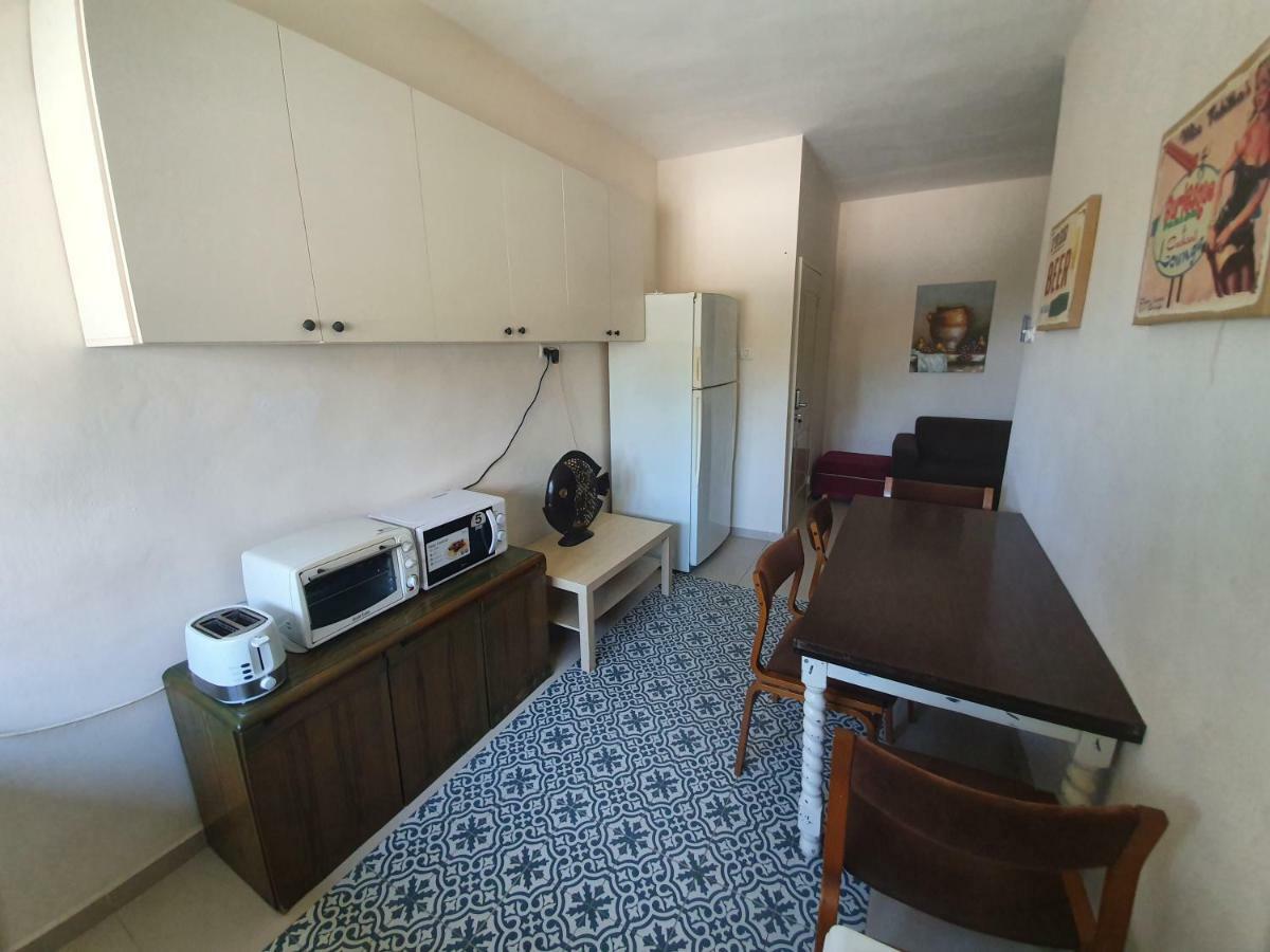 3 Stairs Only To Cozy Flat On Hillel St Apartamento Haifa Exterior foto