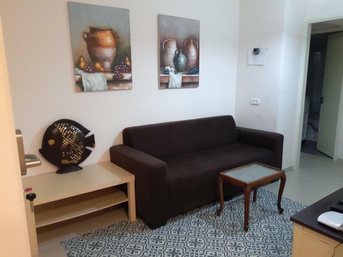 3 Stairs Only To Cozy Flat On Hillel St Apartamento Haifa Exterior foto